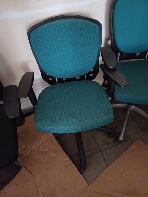 Fotel biurowy zielony